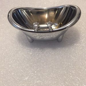 Bathtub trinket for jewelry